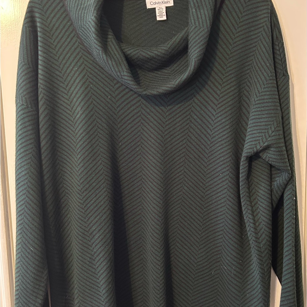 Calvin Klein Women's Cowl Neck Green/Black Sweater Size XL